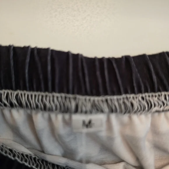 Navy and White Printed Pull-On Skirt - Picture 7 of 8